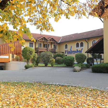 Appartement Hotel Finkenhof Kirchham Luaran gambar